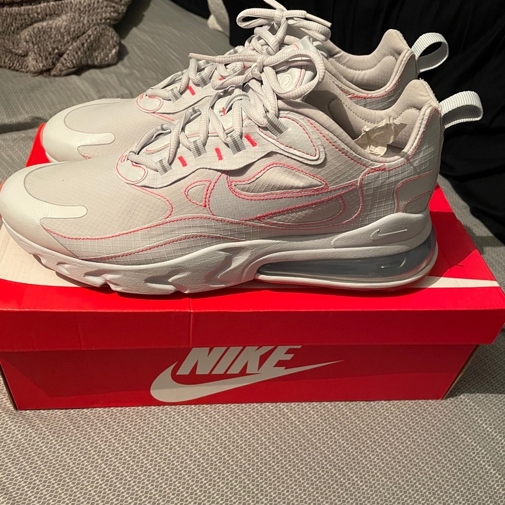 Air Max 270 React SP